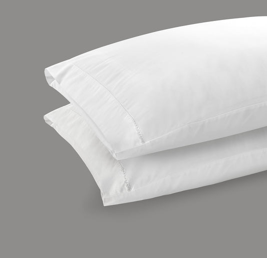800 Thread Count Egyptian Cotton Pair of Brookshire Pillowcases - Brilliant White